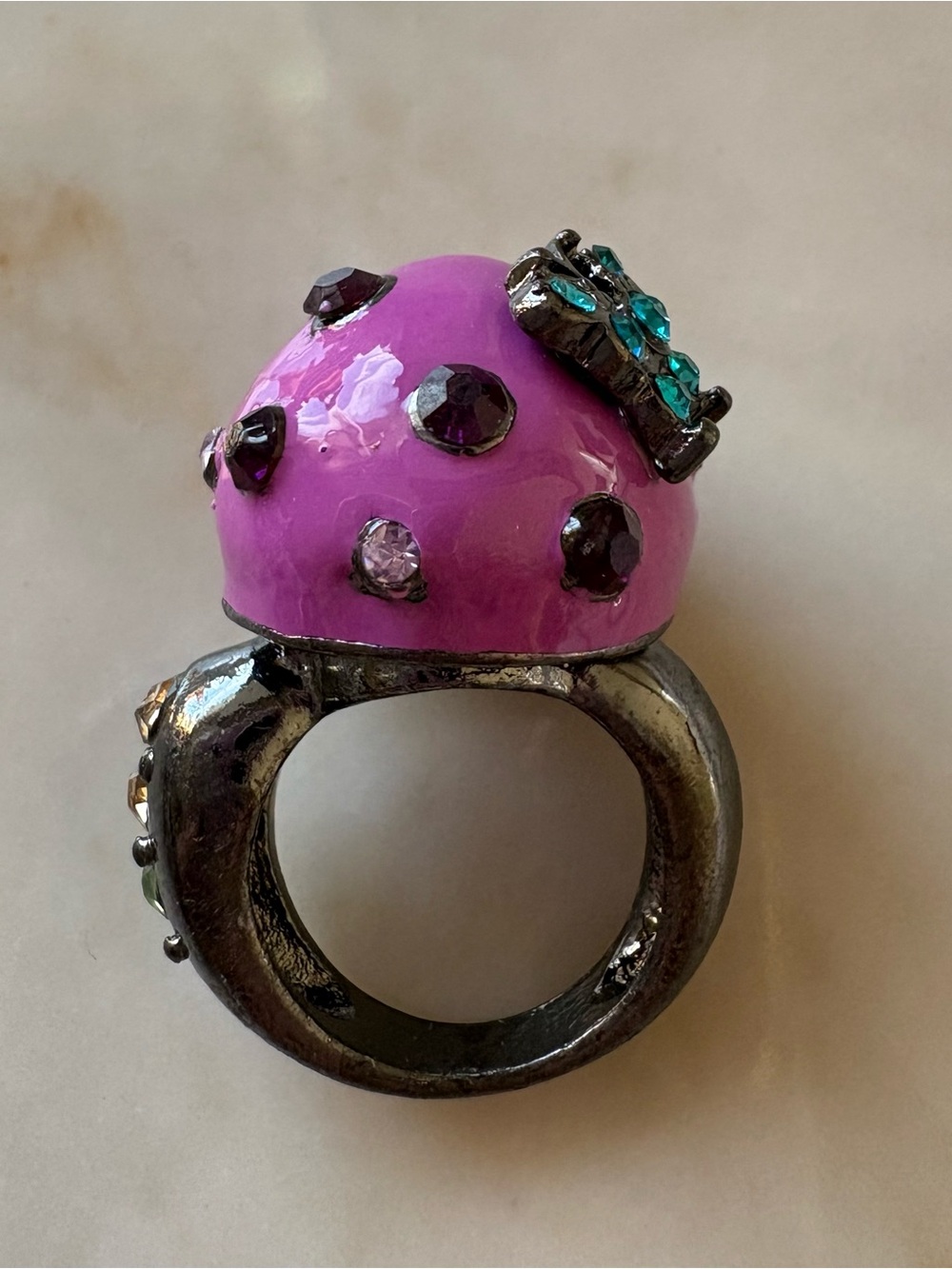 Pink Mushroom Gemstone Accent Ring - size 7 brand new